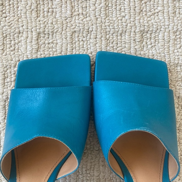 Gorgeous authentic Bottega Veneta mules - size 6 (36) - Picture 13 of 16